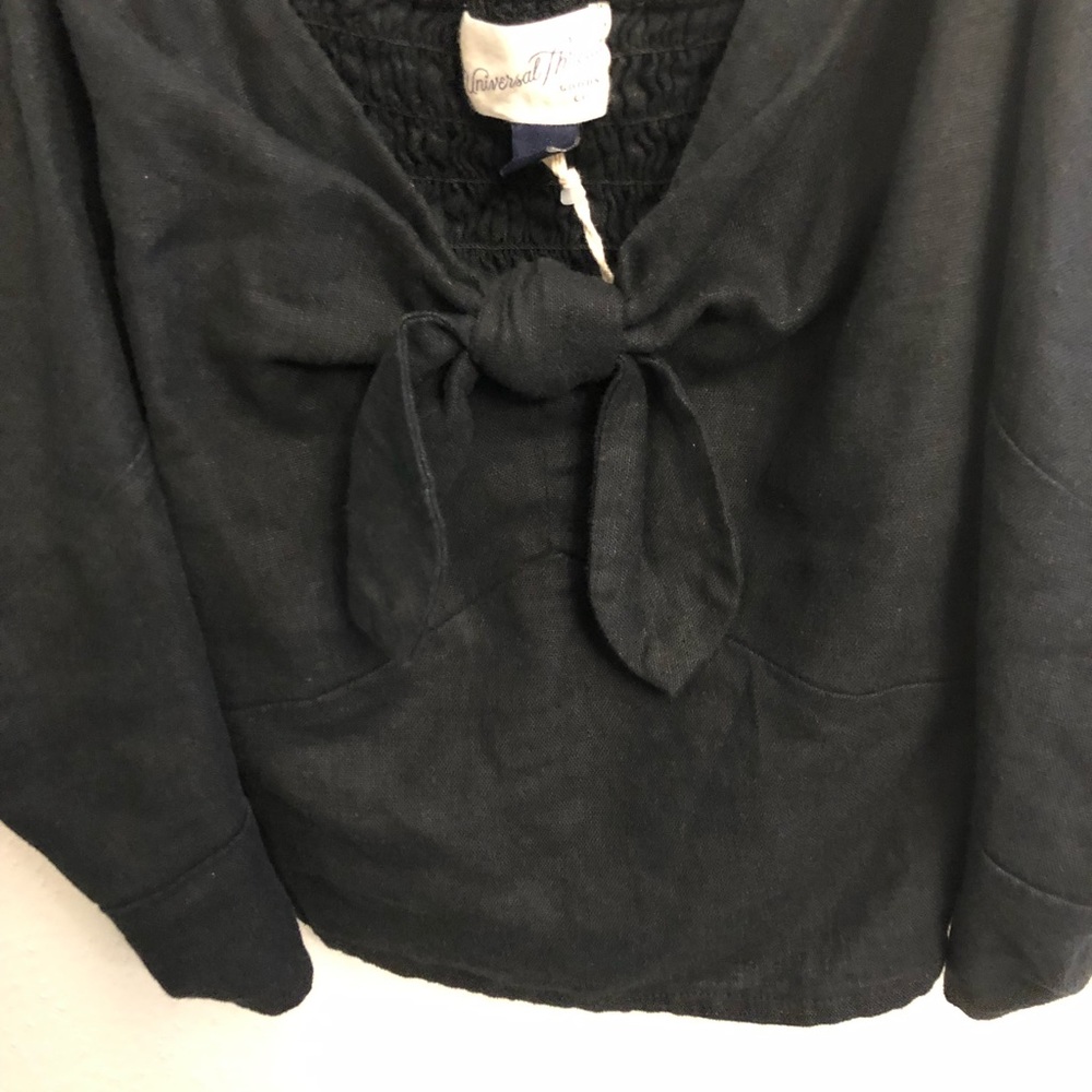 Black Crop Top With Bow